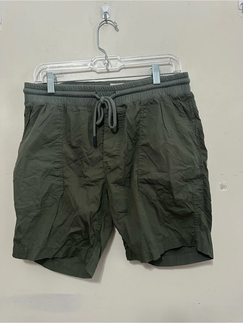 Faherty Brand Men's Olive Green Pull On Utility Shorts Size Medium Elastic Waist